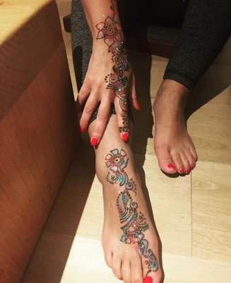 Henna Artist